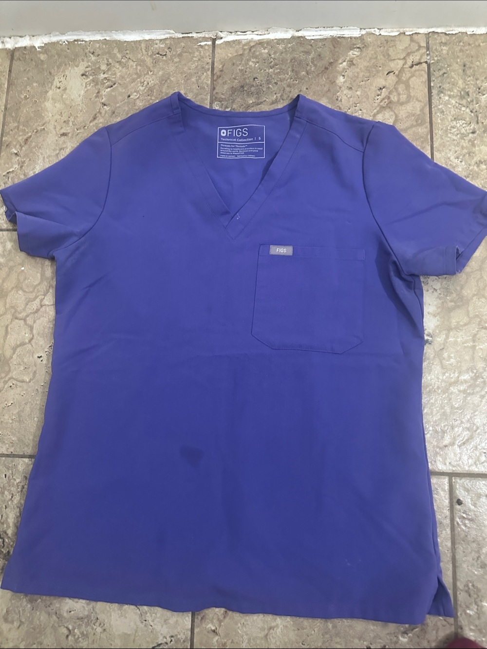 FIGS Women's V-Neck Scrub Top in Royal Purple